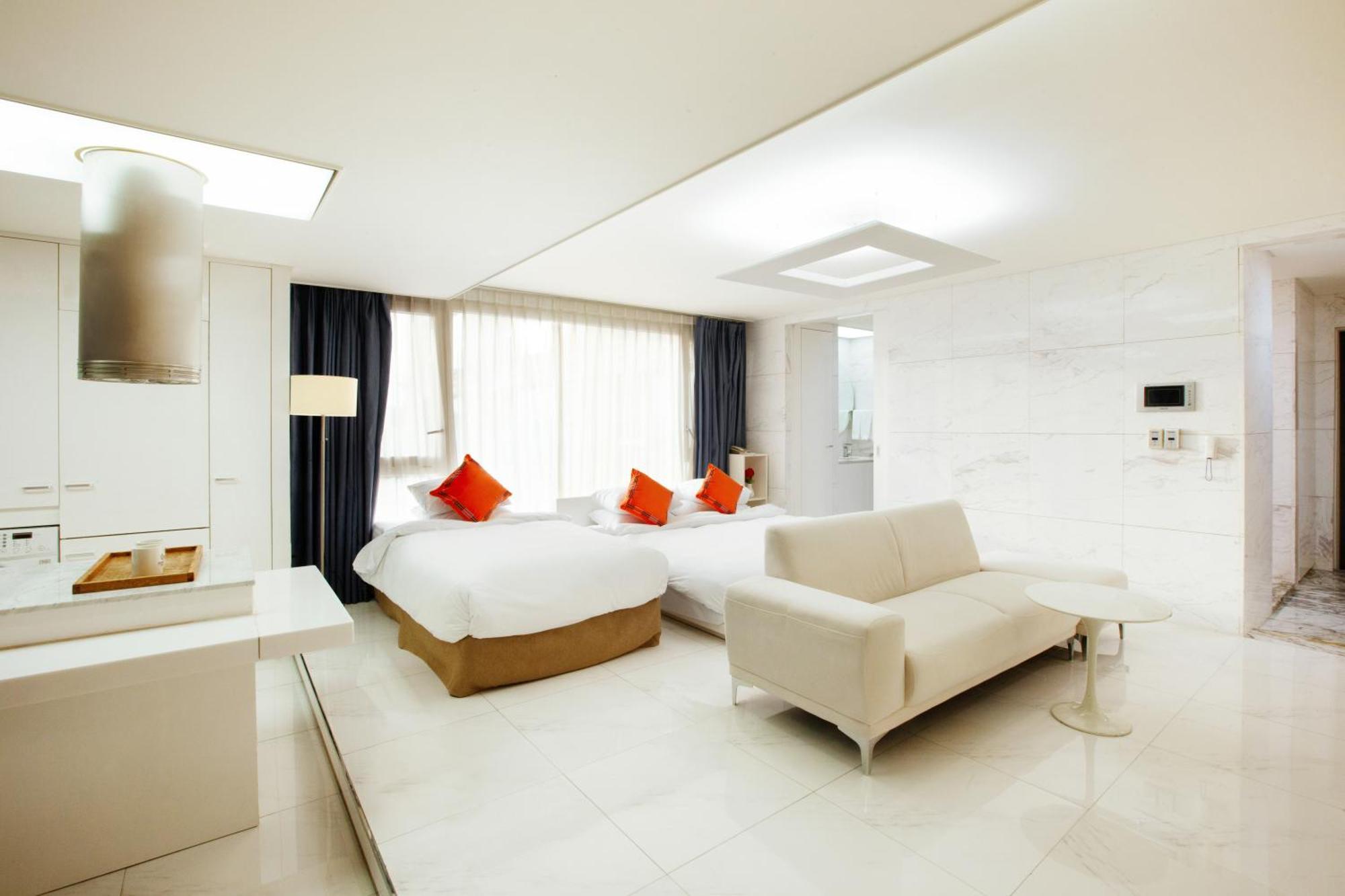 Shin Shin Hotel Jeju Ocean Seogwipo Ngoại thất bức ảnh