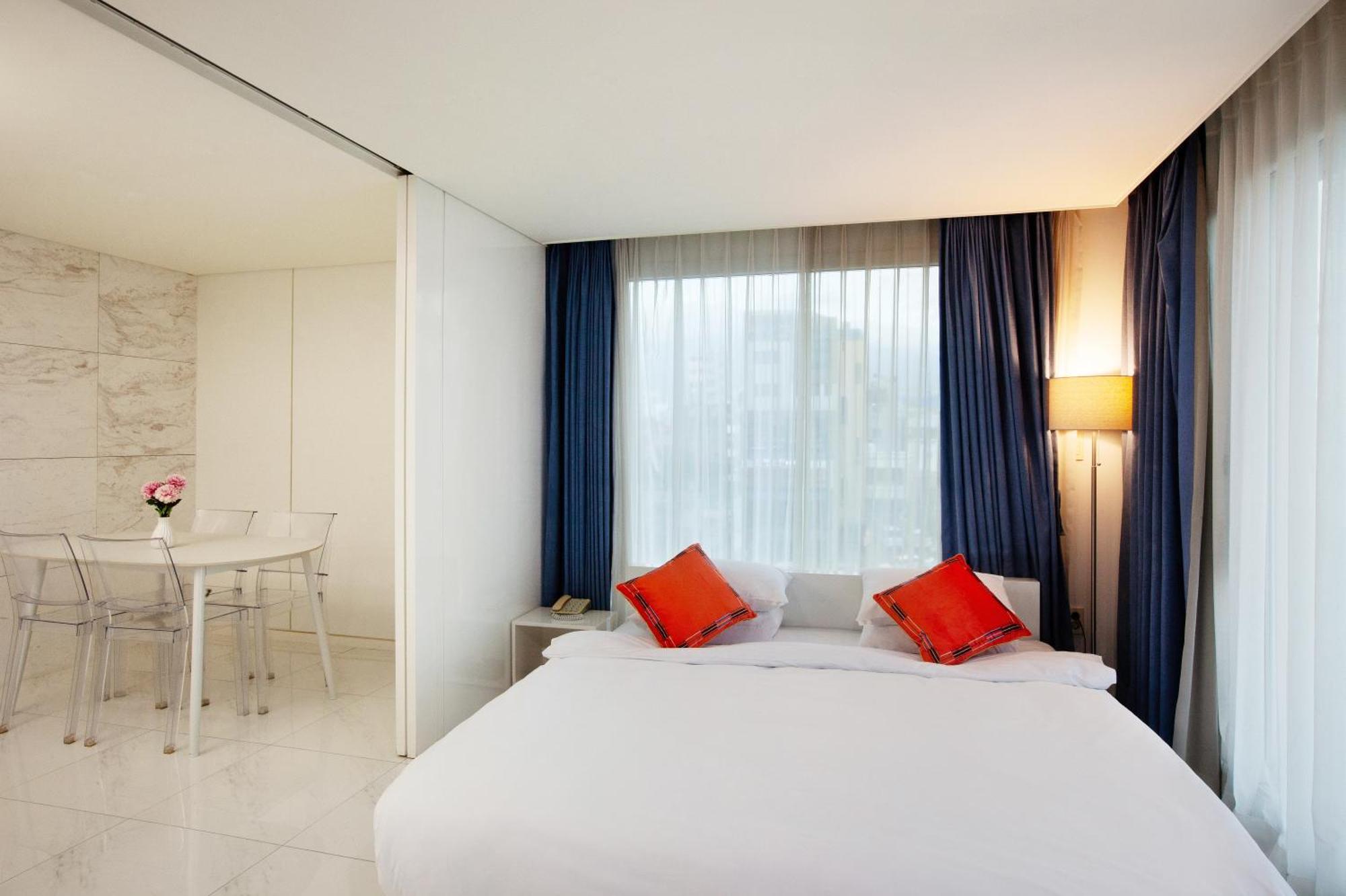 Shin Shin Hotel Jeju Ocean Seogwipo Ngoại thất bức ảnh