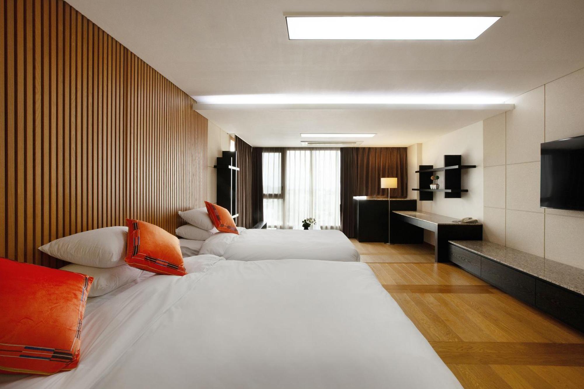 Shin Shin Hotel Jeju Ocean Seogwipo Ngoại thất bức ảnh