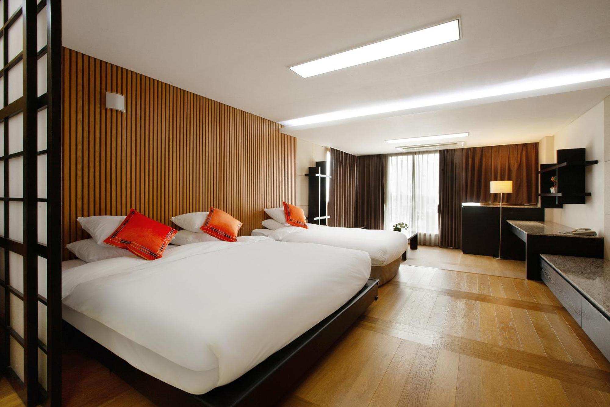 Shin Shin Hotel Jeju Ocean Seogwipo Ngoại thất bức ảnh